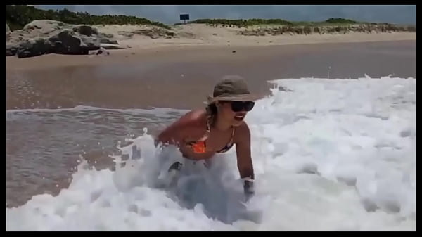 YURI GAÚCHO - CASAL PARADISE Entering the new year on the beach