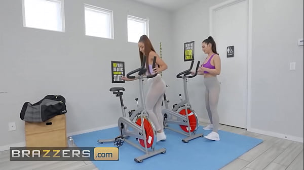 Workout Turns To Some Wild Lesbian Fun For Hot Girls (Jenna Foxx, Vanna Bardot, Jasmine Wilde) - Brazzers