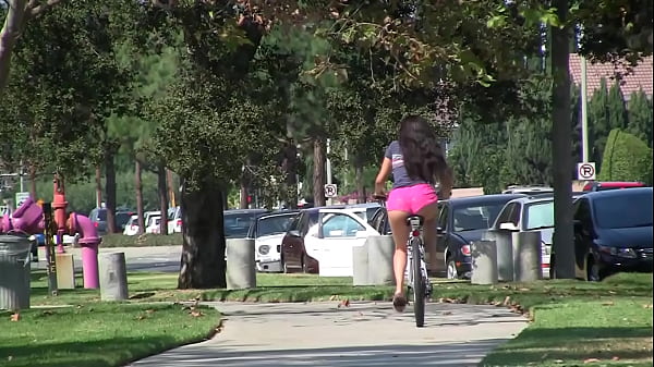 Bambi Wolfe Loves Daytime Sex Thumbnail