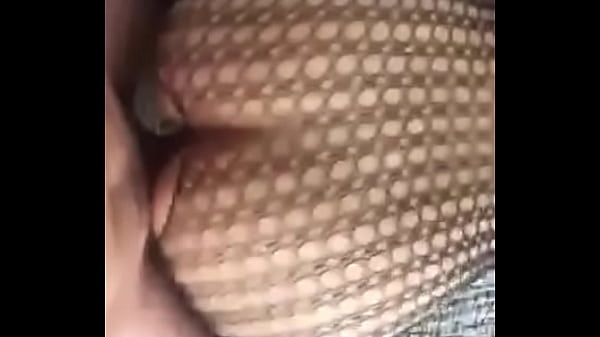 eating tail of four Thumbnail