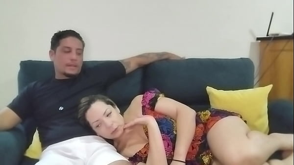 Tive uma ereção vendo filme com a minha sogra completo no red e sheer exclusivo