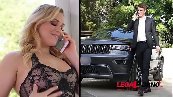 Curvy blondie Mia Malkova can't wait to orgasm in the bathroom GP664 Thumbnail