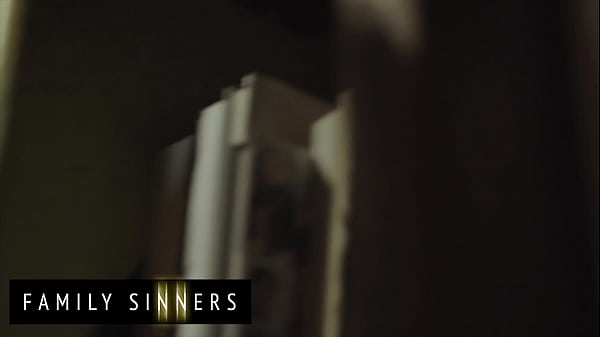 Kinky Young Man Cant Wait To Get His Cock Inside (Penny Barber) Tight Pink Pussy - Family Sinners