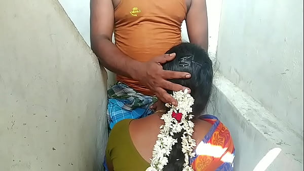 tamil aunty long hair sex with servant boy