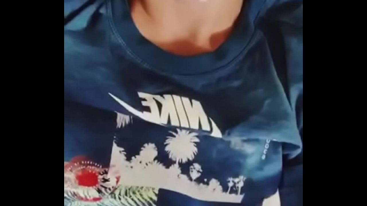 Cumming into a amateur hot girls cute mouth (real homemade)