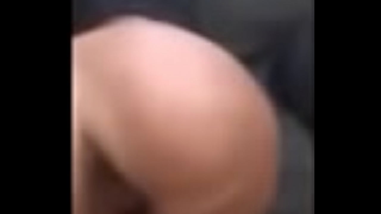 Big Booty white girl makes me cum quick