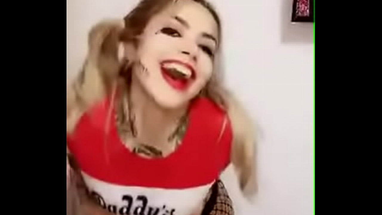 Bubble Butt
 Harley Quinn - show your boobs XXX Videos Porn & Jav - Porn.hentaix.me