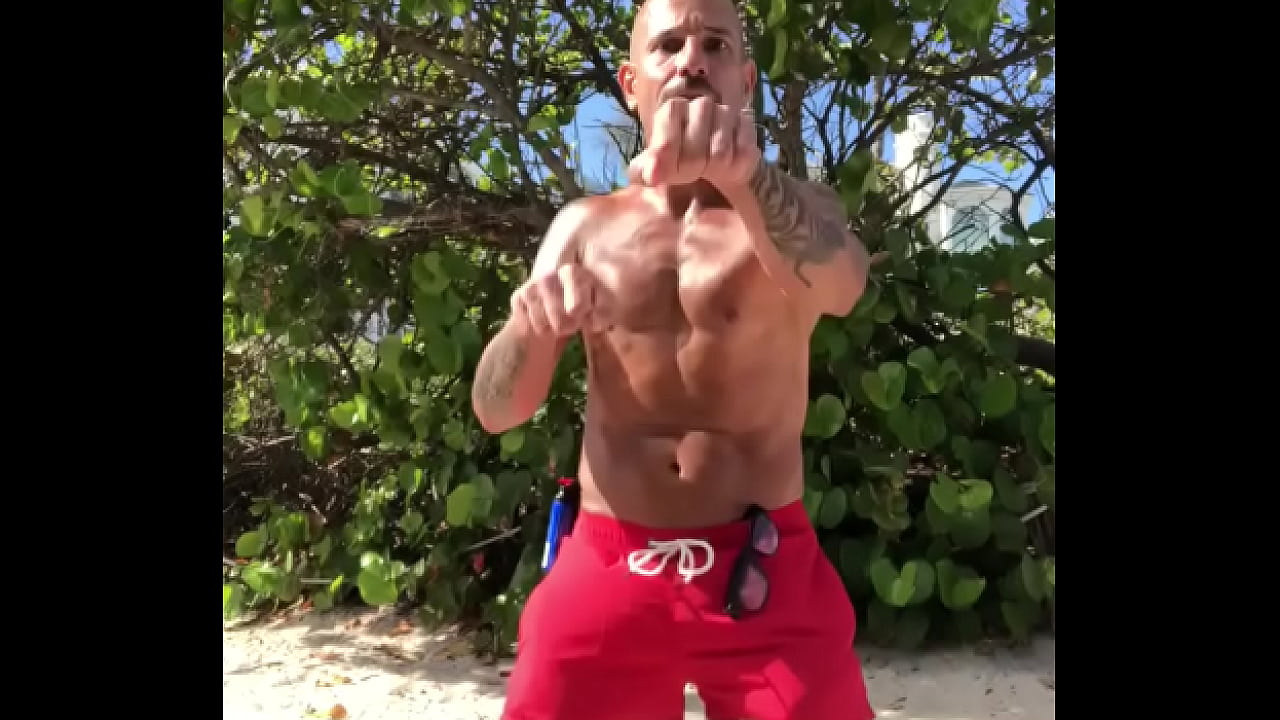 Жыныстық қатынас кезінде арқаңызды тырнау