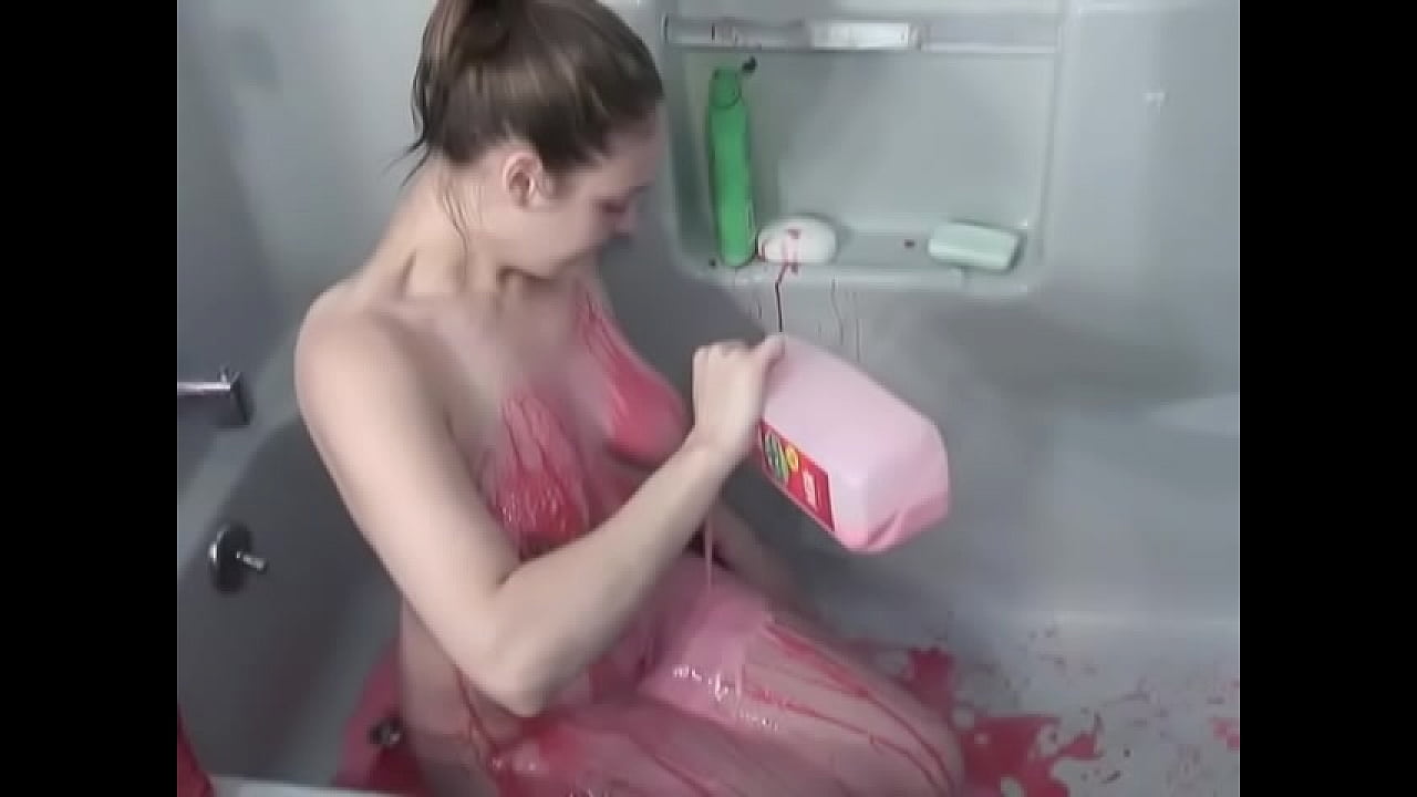 Dick Suckers
 Amateur brunette squats in bathtub to pour strawberry milk down her tits and ass Best Free Porn - Pornkai.info