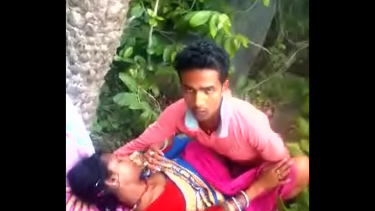 mypornwap.com outdoor fucking man making video - XVIDEOS.COM