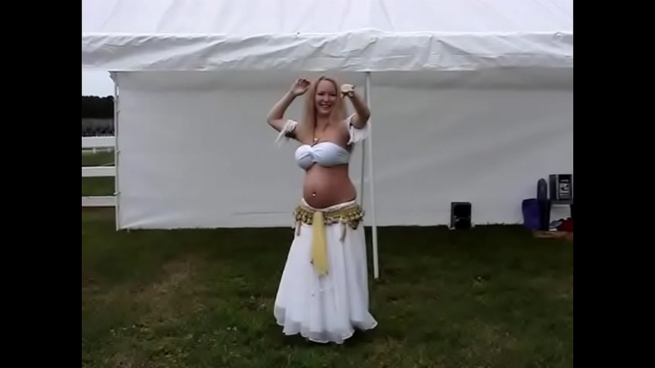 Pregnant Belly Dancer - Drum