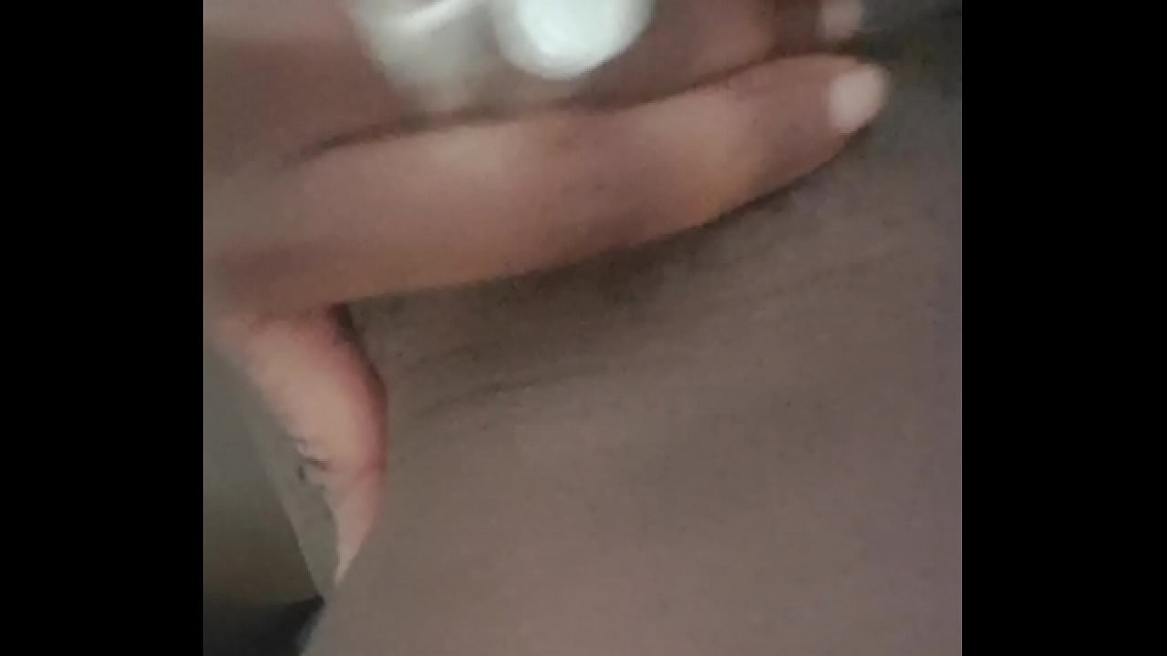 18yo
 Negra caliente tocando su vagina Porn TV - Pornkai.net