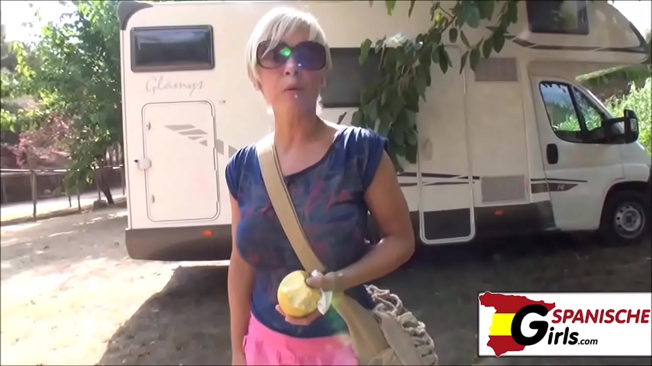 Mutter Und Tochter Im Dreier Gefickt 2 / 1 Mutter Und Tochter Im Dreier Gefickt 2 / 1