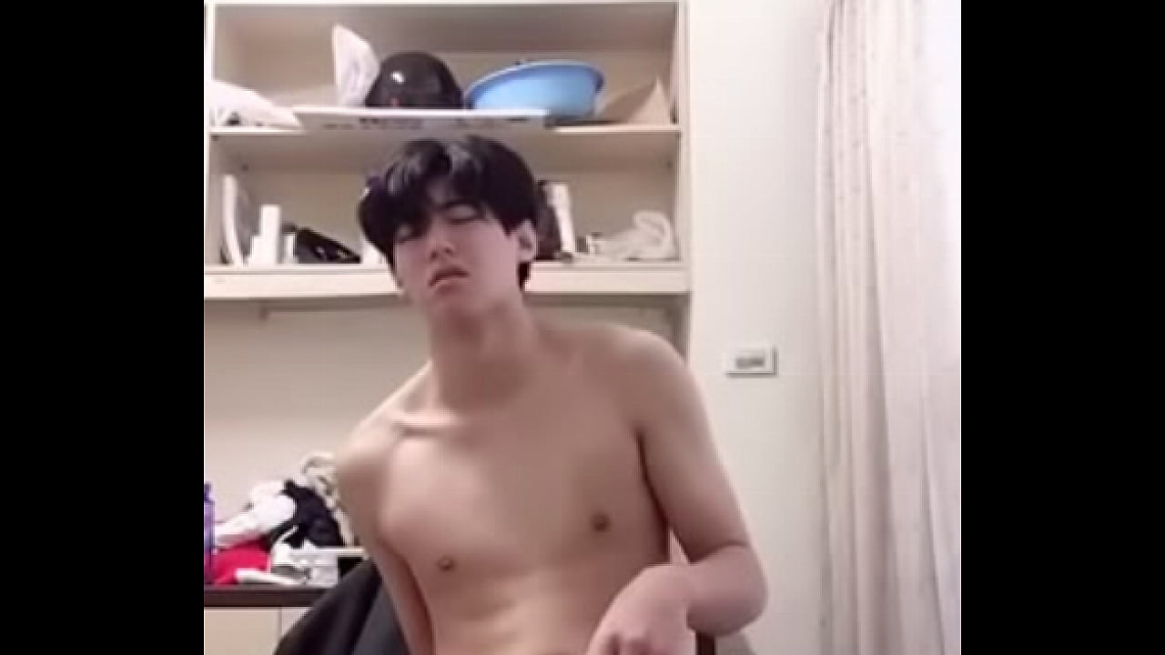 K-pop solo Korean Twink masturbate