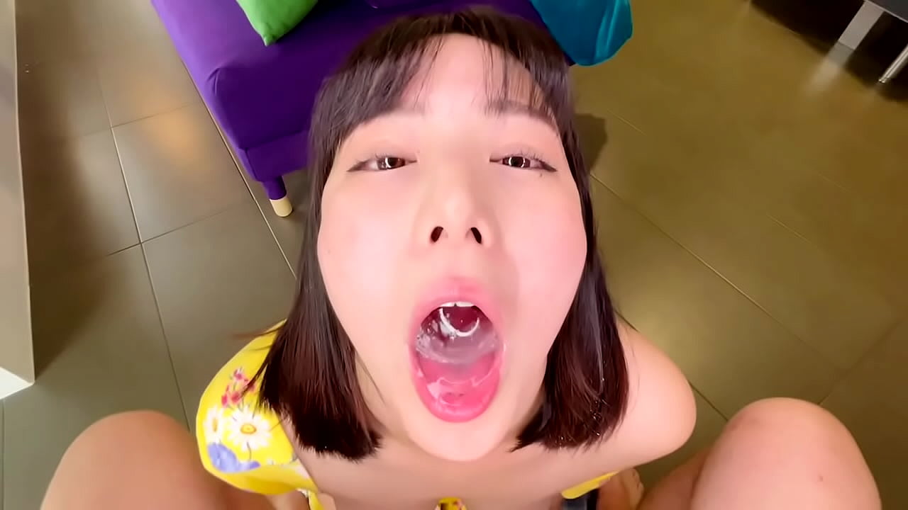 Japanese amateur leaked blowjob