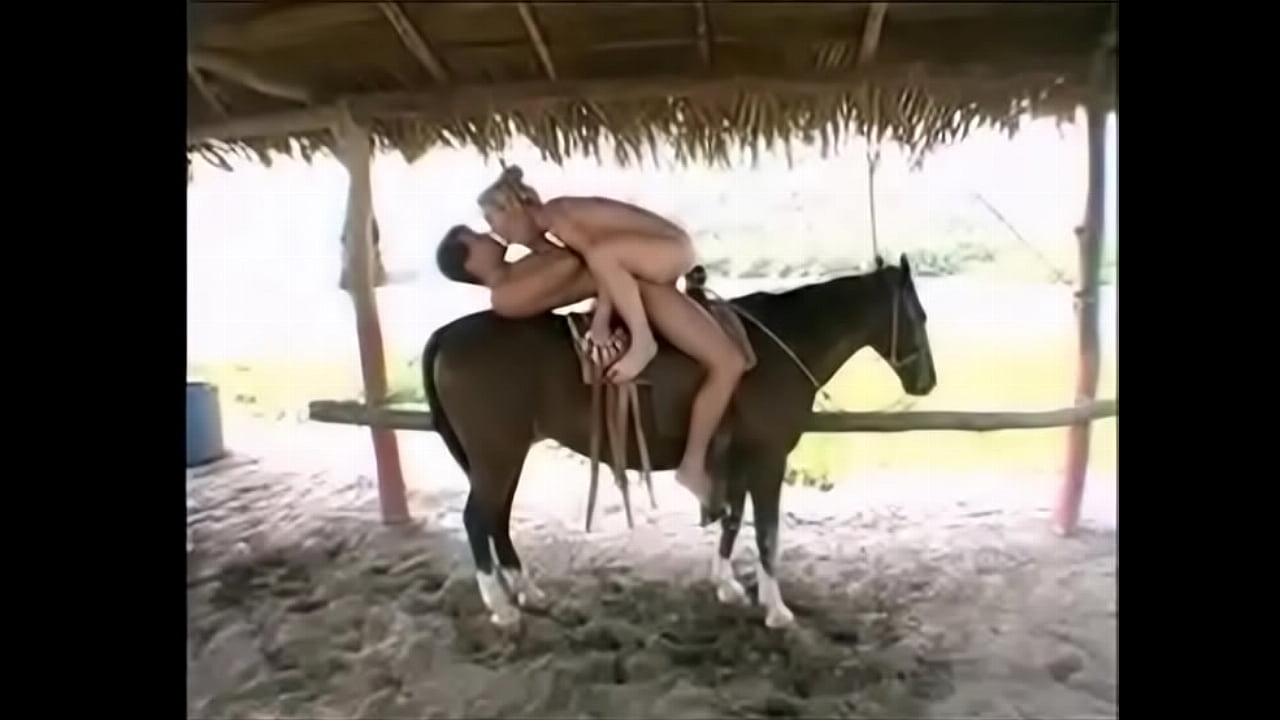 Em cima do cavalo - XVIDEOS.COM