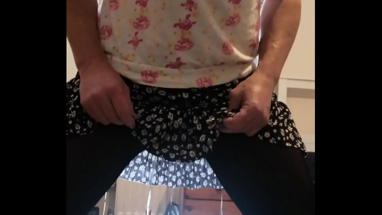 Big Cock
 Pissing in my skirt over glass table Top Xvideos - Jav.imhentai.info