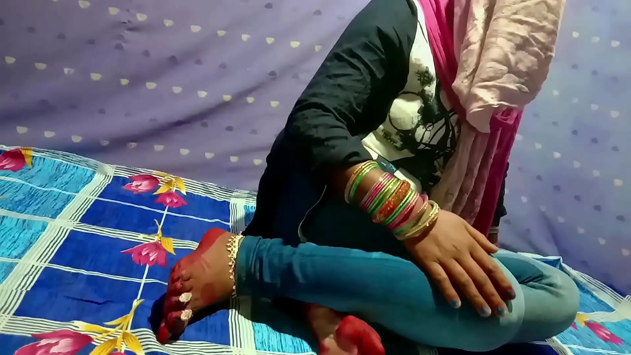 छोटी साली की जींस उतार के दर्दनाक चुदाई वो भी हिंदी में अश्लील 