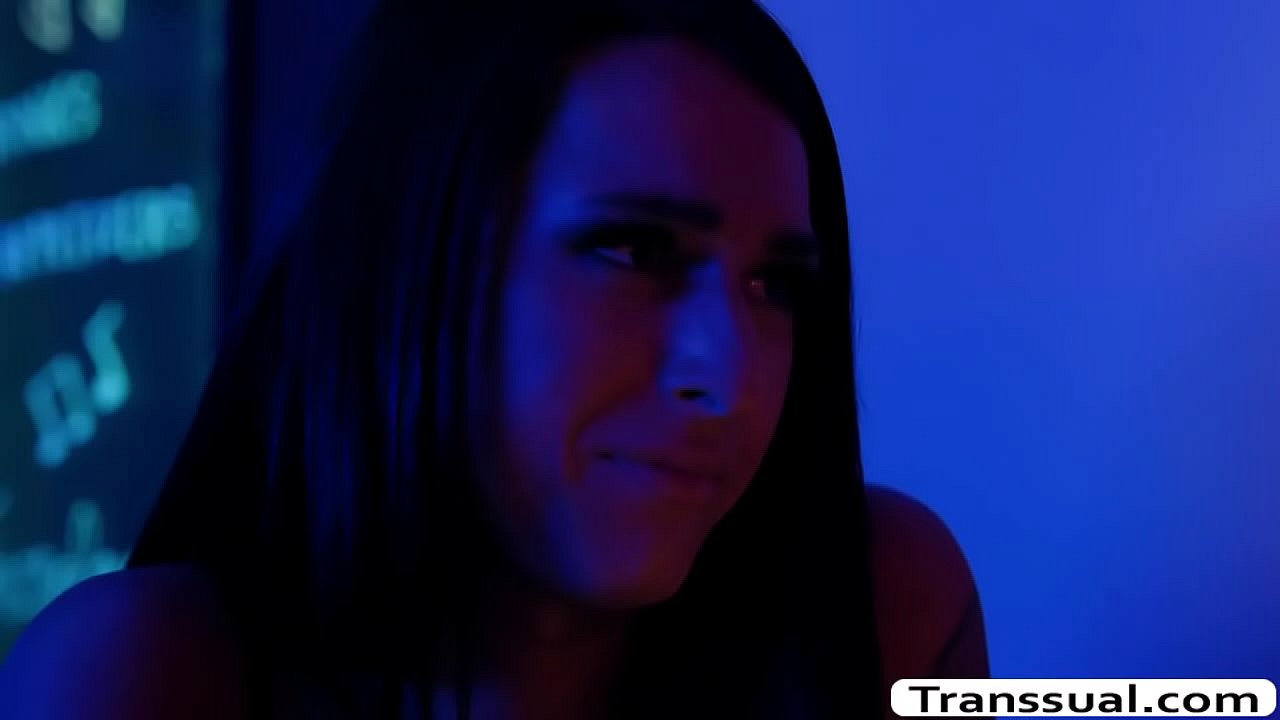 TS Khloe Kay passionate anal on bed thumbnail