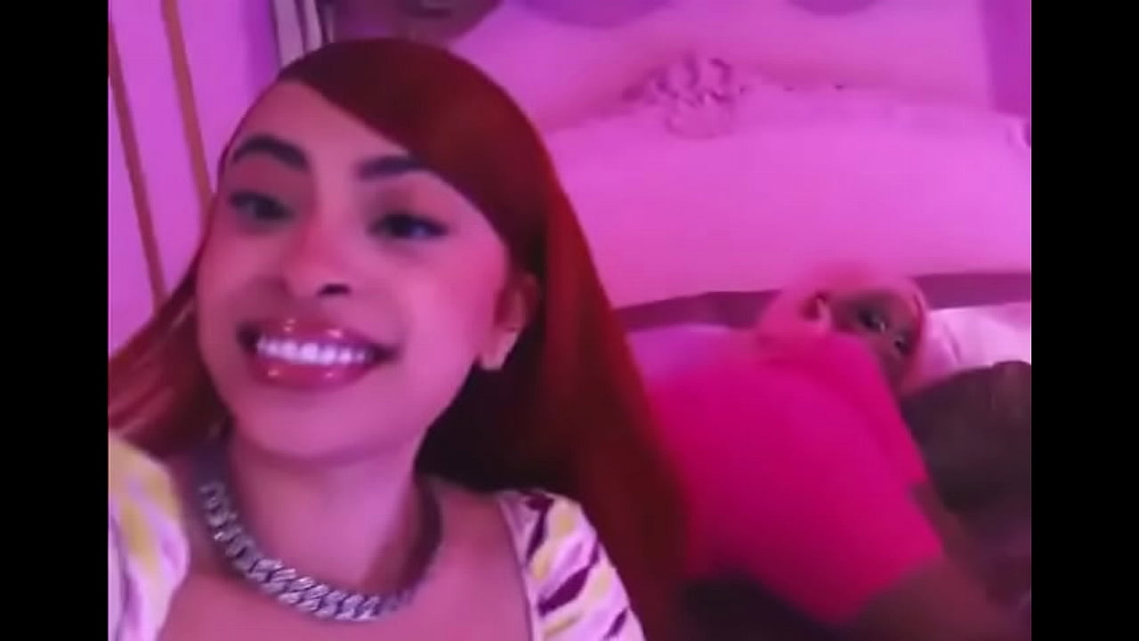 Орыс порно: барлық балапандардың оргазмын қараңыз