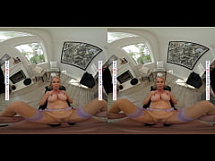  - Experience sex with hot porn star Nikki Benz in VR