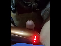  - 按摩陰莖