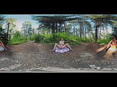  - Yanks Busty Ryanne Body Shaking Orgasm