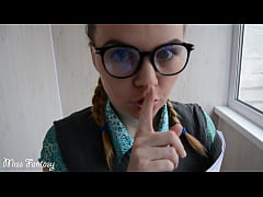  - Realtor uses her mouth to convince buyer