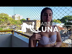  - (ANAL) Novinha Gostosa Chupando Pirulitão de Carne e Recebendo Gala Duas Vezes Dentro do Rabo Grande!