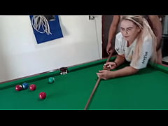  - CHEGUEI NO BAR E FUI ENSINAR A COROA A PEGAR NO TACO MAIS ELA JA TINHA HABILIDADE