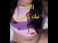  - فضيحة دكتور مصرى شغال نيك فى ممرضة شرموطة جسمها ملبن فى العيادة احا يا كسى كفاية رزع كسم صوت شخرتها