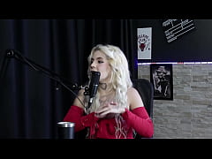  - A GOSTOSA DA KYRA SEX MOSTRANDO COMO SE FAZ UM PROLAPSO ANAL, TODA SAFADA EXIBINDO SUA BUCETA, PEITOS E CU COM A BIA HOT (WATCH ON: SHEER/RED)