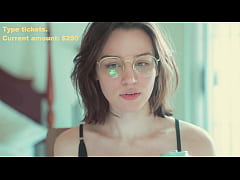  - The Nerdiest Girl On This Site!