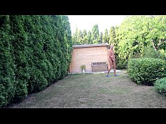  - Nackedei wichst 207