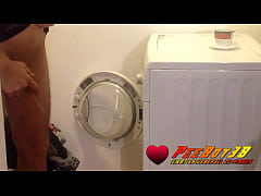  - Pissen auf den Laminat