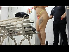  - TRANSEI COM UM FUNCIONARIO DO MERCADO DENTRO DO VESTIARIO