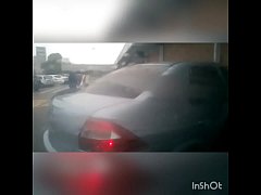  - No estacionamento com o fixo