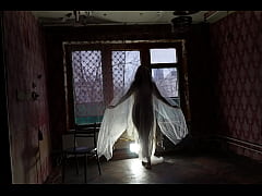 - Ghost in a-maj in abandoned House
