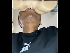  - Quieres que papi te folle en perrito, te hable sucio y te chupe el culo?