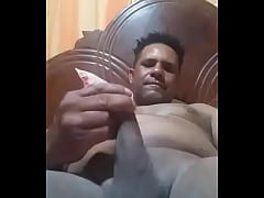  - DOMINICANO PAJERO Y DESCARADO Y MUY CALIENTE