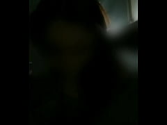  - Cette chienne ne pense qu'à me sucer en se réveillant