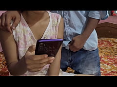  - देसी भाभी के ऊपर अपना पानी गिरा कर भाभी को मज्जा दिया