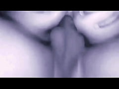  - En casa mi vecino vergon sobre el piso sin condon