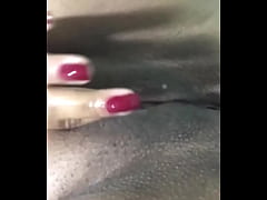  - Mulher molhadinha querendo fuder.