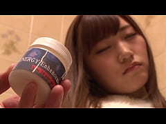  - https://bit.ly/33OuhwK　トイレで酩酊状態の姉のマ○コに媚薬を擦り込み悪戯する弟を、快感に理性を失い馬乗りセックスしてしまう泥酔発情姉！媚薬効果で激しくオナり狂うも治らず弟チ○ポを肉バイブ扱いの近親SEX！【パート1】