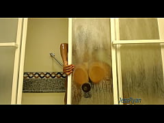  - Milf Jess Ryan Playing In the Shower!