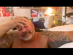  - CHUB HAND-FREE LOVES YOU WATCHING