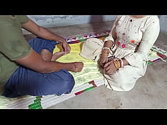  - अजनबी पानी पीने अंदर आया और मुझे चोद कर चला गया