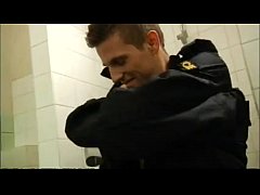  - Orgía el las regaderas de la Estación de