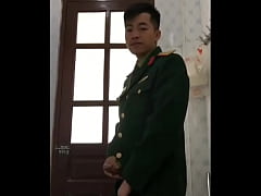  - Vietnamese soldiers masturbate chat sex